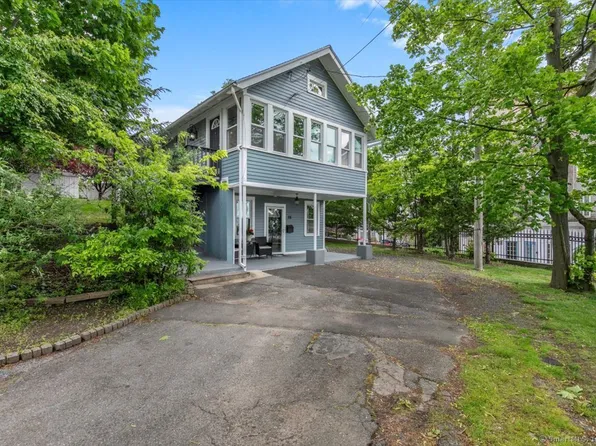 26 Shipyard Lane, Milford, CT 06460