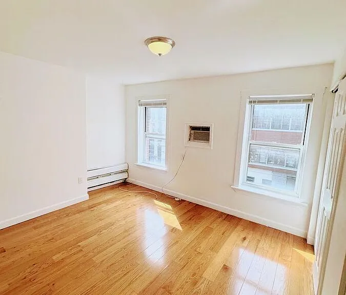 1623 Ogden St #2 — Photo 20