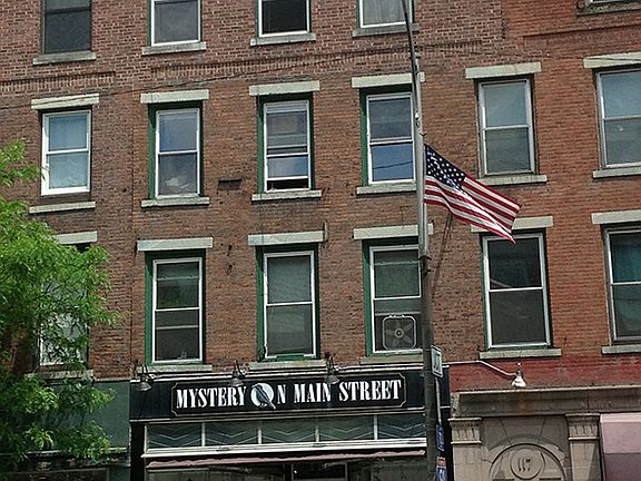 3rd image of 117-119 Main St #119M