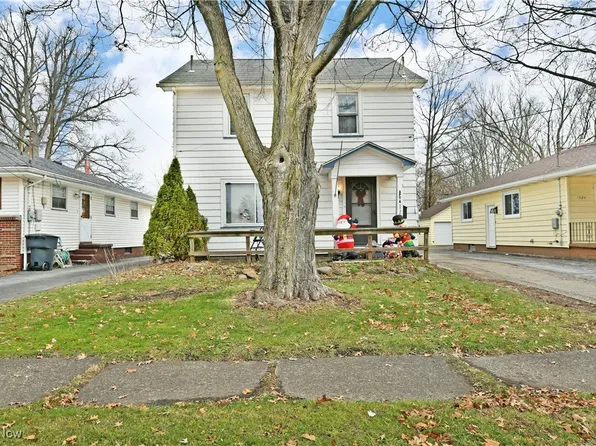 1530 Vernon Ave NW, Warren, OH 44483