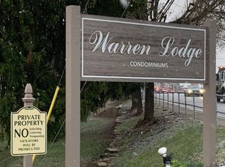 5 Warren Lodge Ct APT 1D, Cockeysville, MD 21030