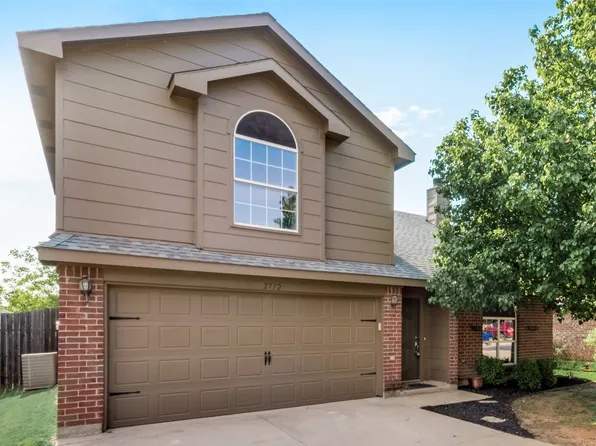 2712 Brea Canyon Rd, Fort Worth, TX 76108
