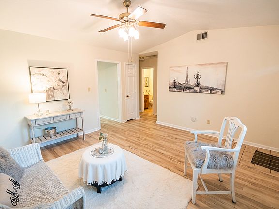 5th image of 2143 Sandpebble Ct