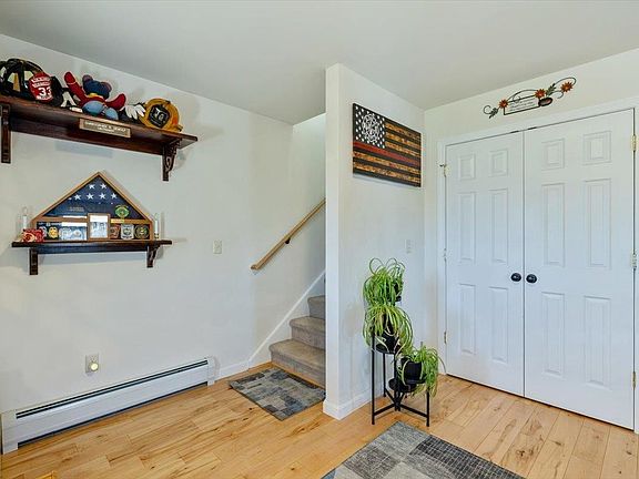 4th image of 79 Bushey Road
