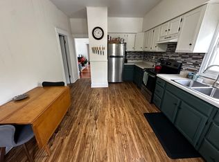 1049 7th St W FLOOR 2, Saint Paul, MN 55102