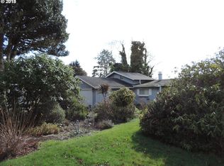 14870 Oceanview Dr, Brookings, OR 97415