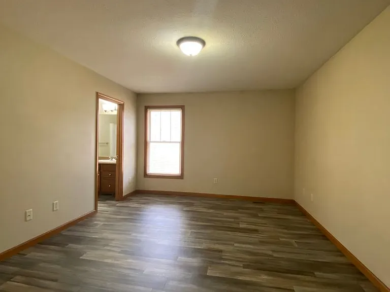 30185 Holben Woods Ln — Photo 21