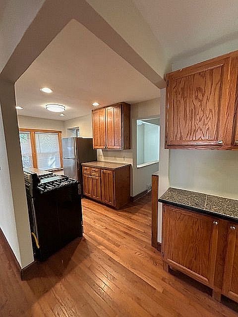 3105-Celeron-Ave-1