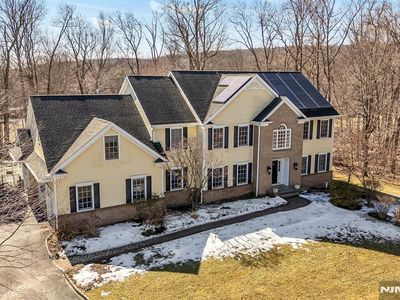 48 Meadow Lake Dr, Mahwah, NJ, 07430