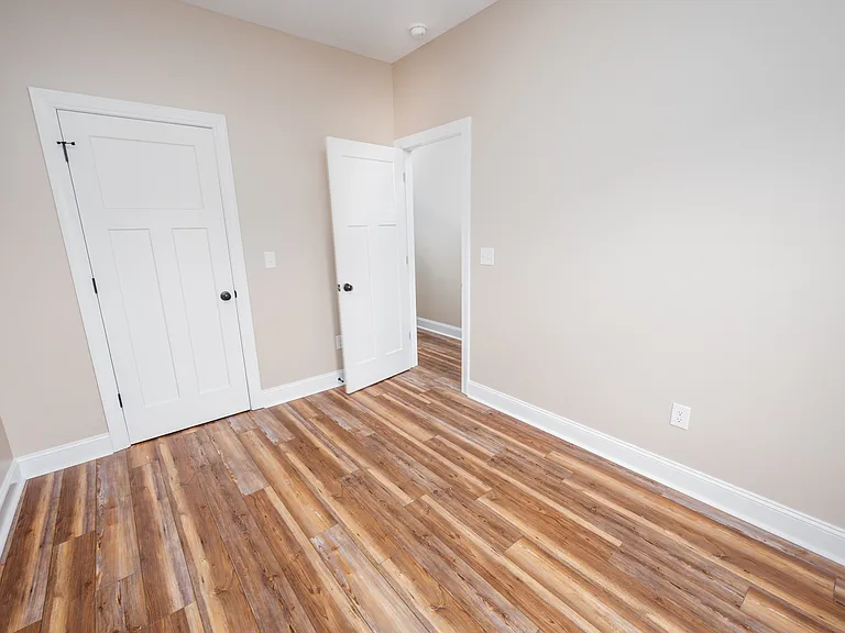 128 Macdonald Blvd — Photo 19