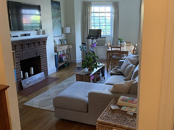 456 Beacon St. #7 Boston - Back Bay Unit Photo 2 (1)