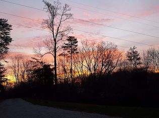 3230 Tipton Rdg, Ravenna, KY 40472