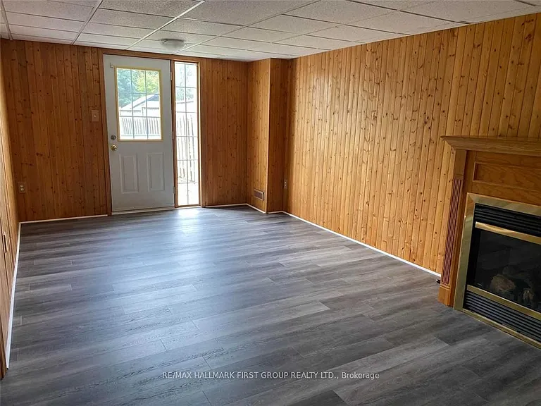 39 Ballantine St — Photo 12