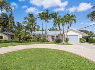 1 Beverly Rd W, Jupiter, FL 33469