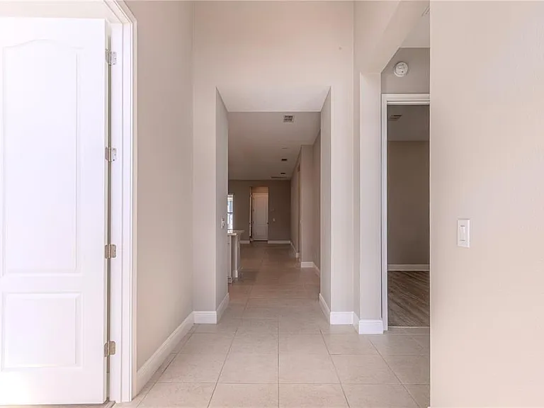 9233 Smithies St — Photo 5