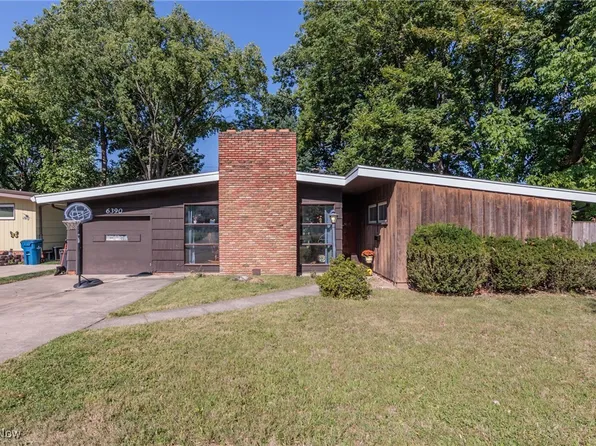 6390 Alderwood Rd, Parma Heights, OH 44130