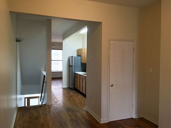 2nd image of 2289 A C Powell Blvd #2