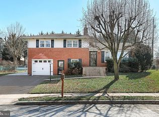 2320 Seneca Dr, York, PA 17408
