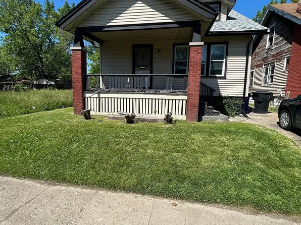9657 Manor St, Detroit, MI 48204