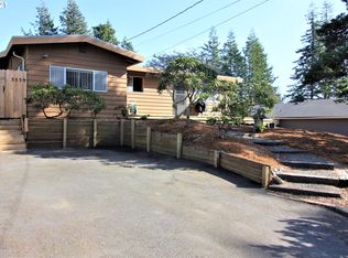 3539 Ash St, North Bend, OR 97459