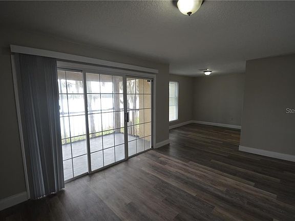 5th image of 3930 Versailles Dr #3930B