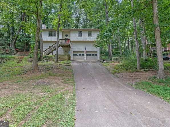 131 Little Brook Dr, Woodstock, GA 30188