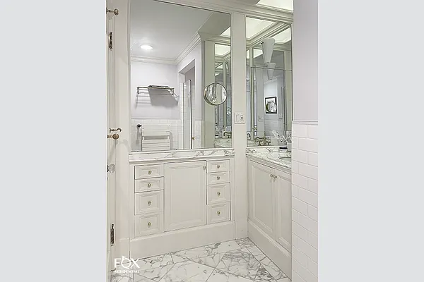 Sold by Fox Residential Group | media 23