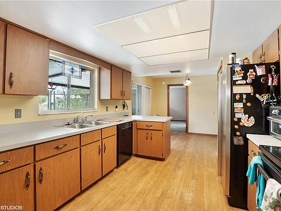 3rd image of 2630 India Blvd