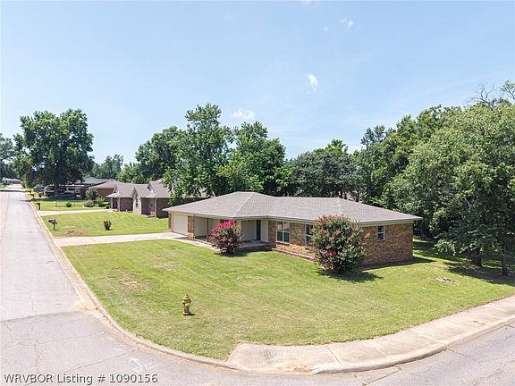 4th image of 1507 N 13th St