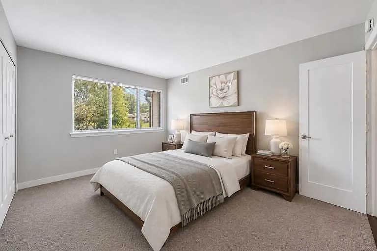 The Glen at Bucks Apartments and Townhomes — Photo 14