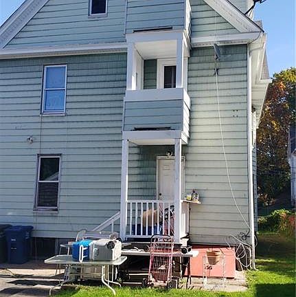 2nd image of 179 Goddard Ave