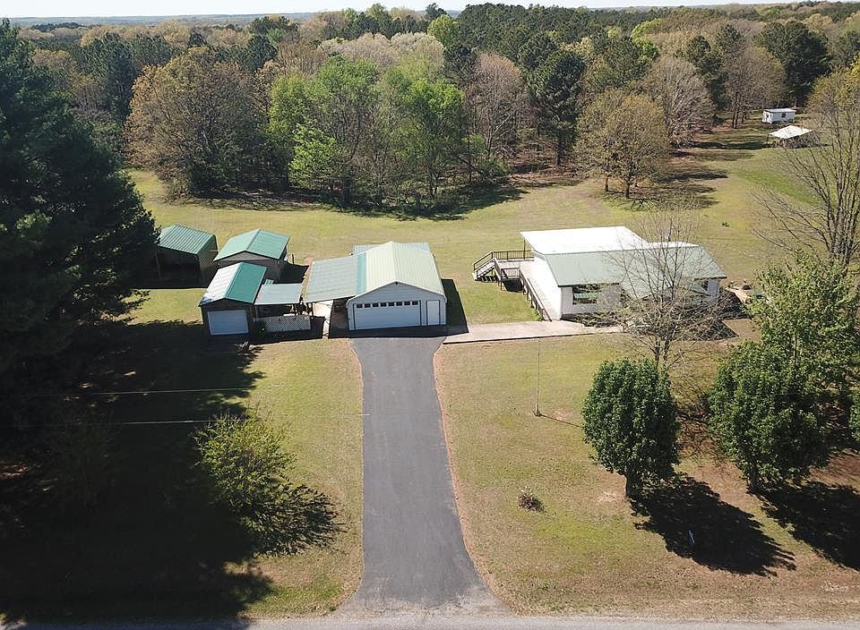 1st image of 905 Forsythe Rd
