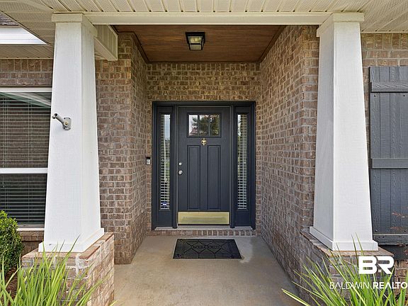 3rd image of 9805 Volterra Ave