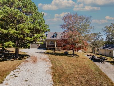 8762 State Hwy 176, Walnut Shade, MO, 65771
