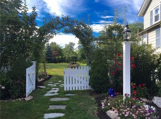 18 Bulkley Ave N #A, Westport, CT 06880