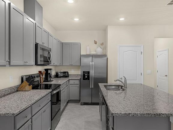 3rd image of 1219 Lido Dr