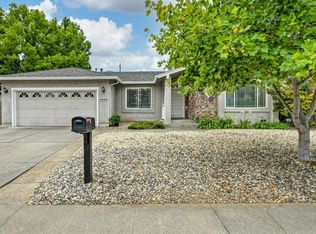 4924 Olive Oak Way, Carmichael, CA 95608