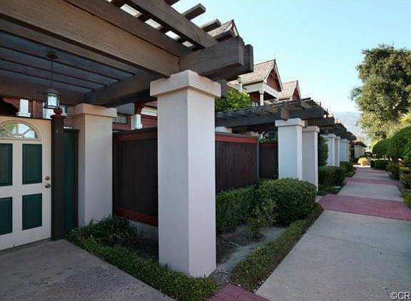 3rd image of 428 W Huntington Dr Unit 10