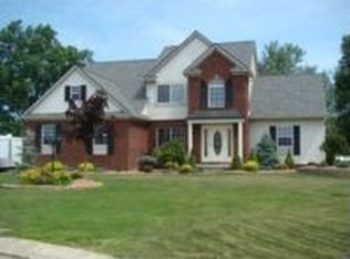 7269 Westminster Cir, Grand Blanc, MI 48439