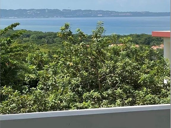 2nd image of PR-413 Km 4.7 Int CALLE MIRAMAR BO PUNTAS