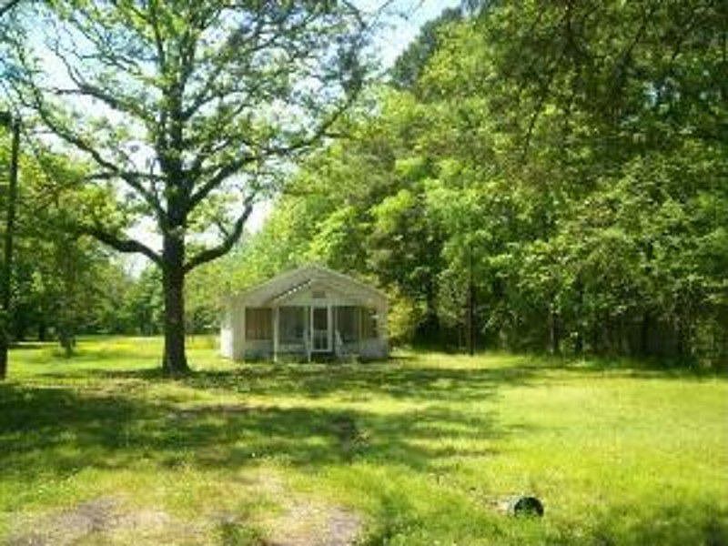 2nd image of 2526 Winnsboro Rd #1