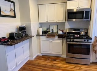 445 Hanover St #9, Boston, MA 02113