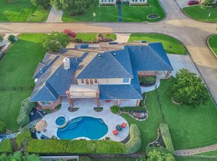 252 Palais Verde Rd, Montgomery, TX 77356