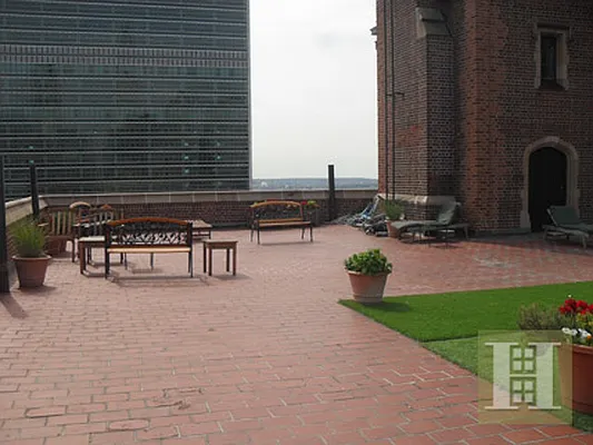 Rented by Halstead Real Estate | media 62