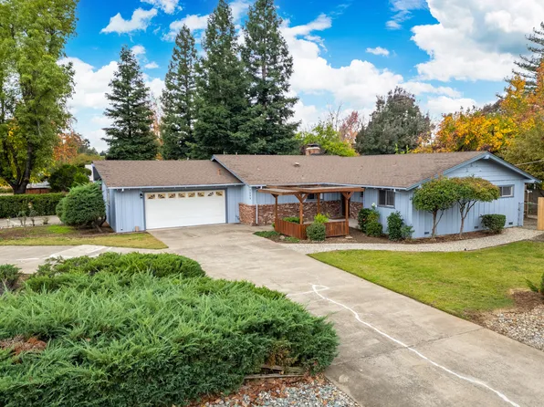 3690 Victoire Way, Redding, CA 96002