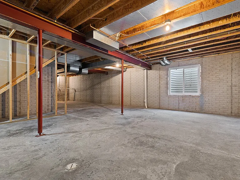 Freeland Rental Homes - Freeland/Bay City, MI — Photo 47