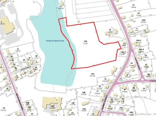 Lakeview Street, East Hampton, CT 06424