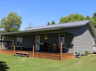 10551 4th St NE, Binford, ND 58416