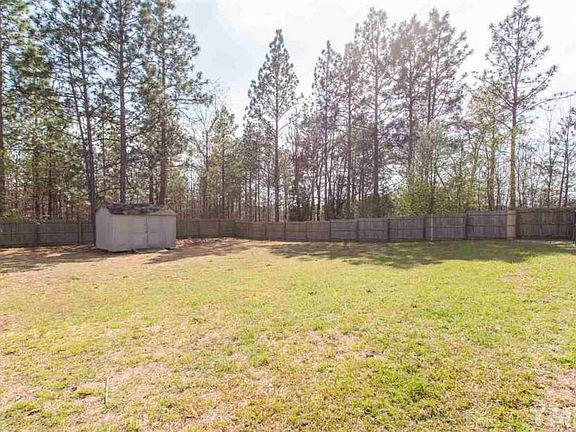 3rd image of 44 Pat Way Ln