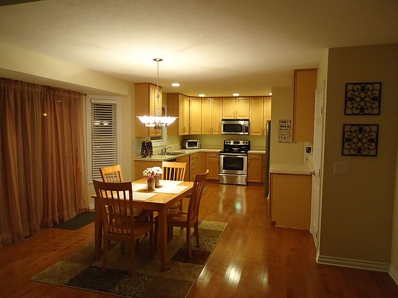 Open Floorplan Dining
